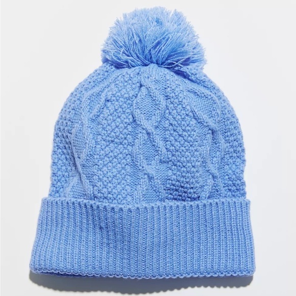 Urban Outfitters Accessories - Demi Cable Knit Pom Beanie 🤍